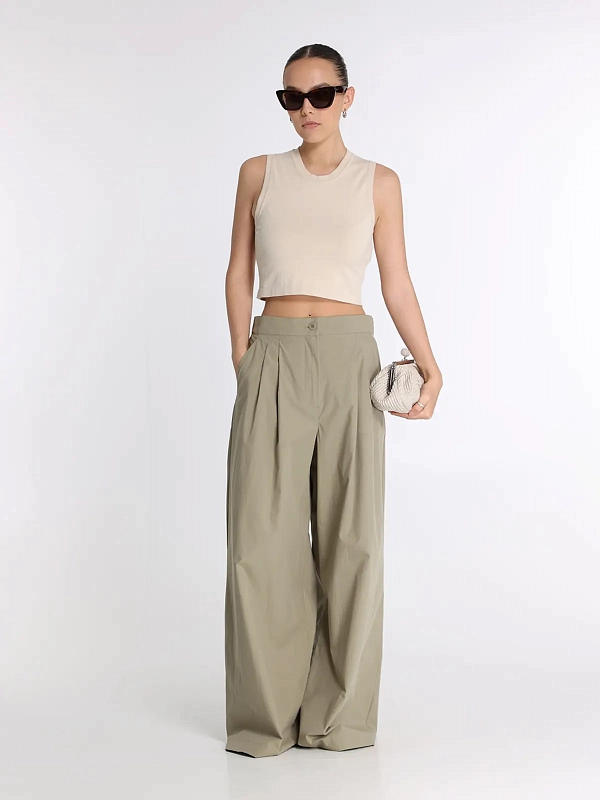 брюки Max Mara Weekend WKDBENDA цвет оливковый
