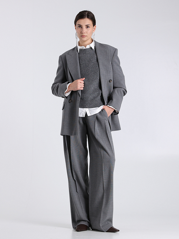 брюки Brunello Cucinelli MP584P8685 цвет серый