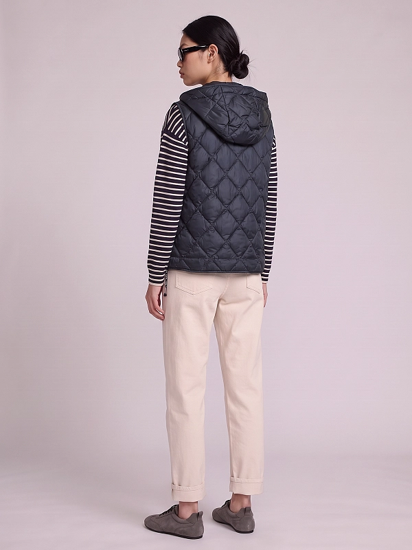 жилет пуховый Max Mara MTCTREFA